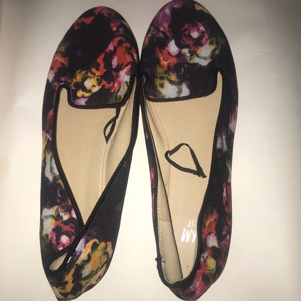 H&M floral loafers